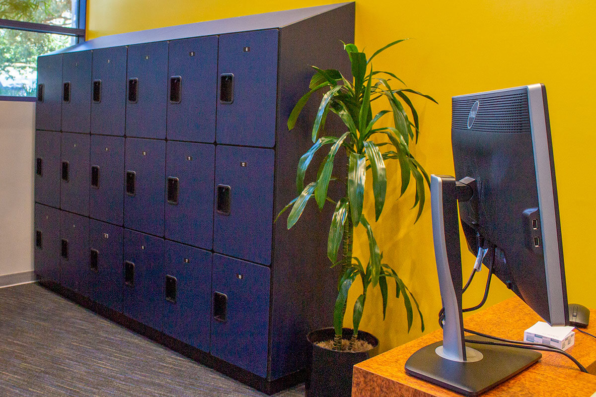 Commuter Lounge Lockers